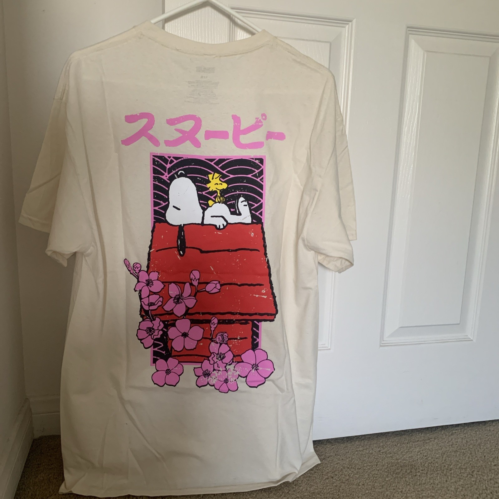 Snoopy Woodstock Japanese T-shirt Sakura Cherry Blossom Peanuts Japan L no tags gallery