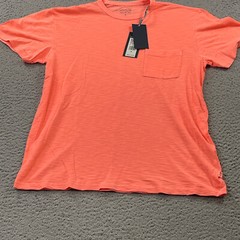 Vineyard Vines Island Tee Mens Medium Pocket lightweight Papaya Passion NEW