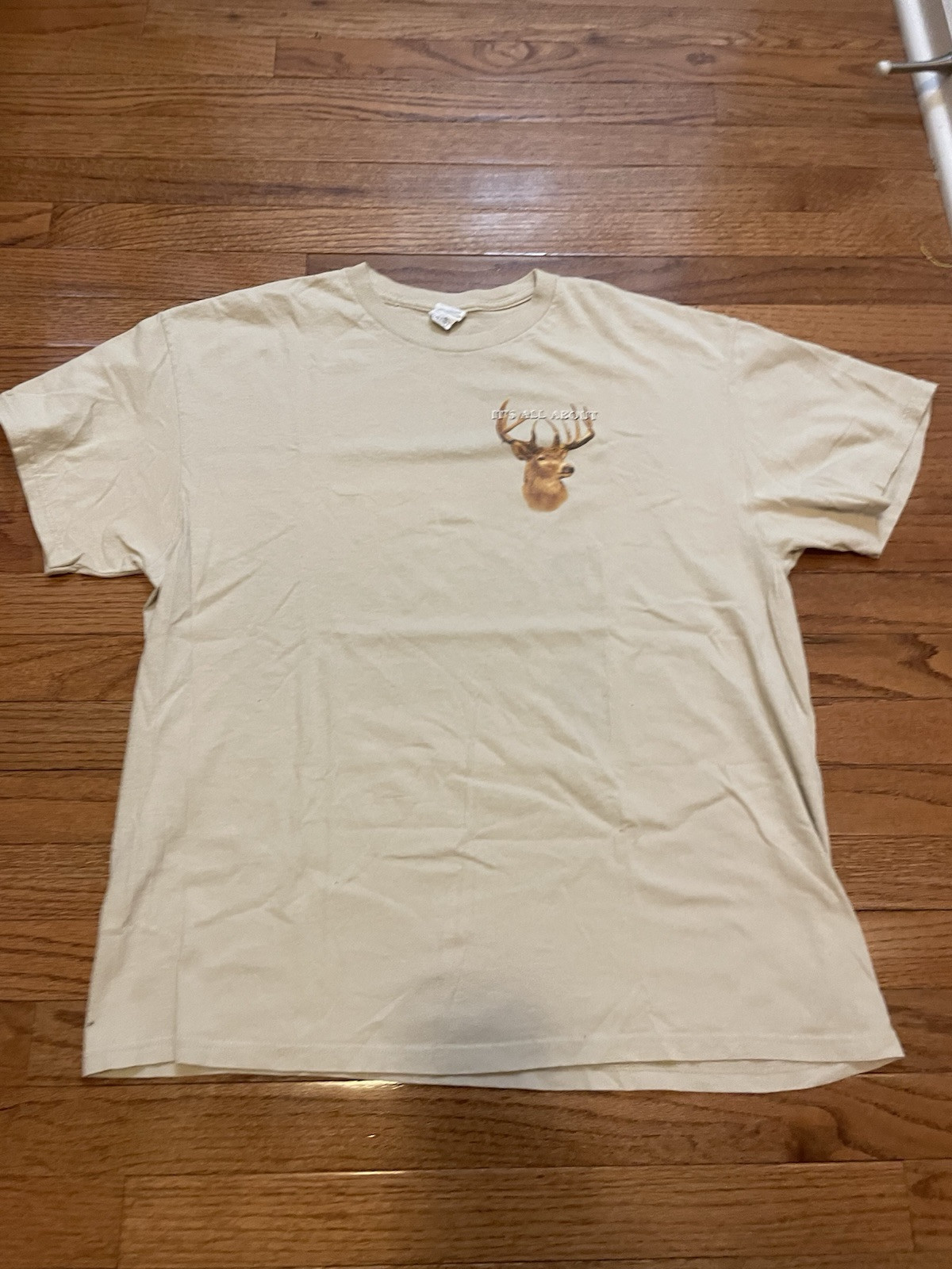 Vintage Y2K All About Hunting Tan Graphic T-Shirt Men's XL Delta Pro Weight gallery