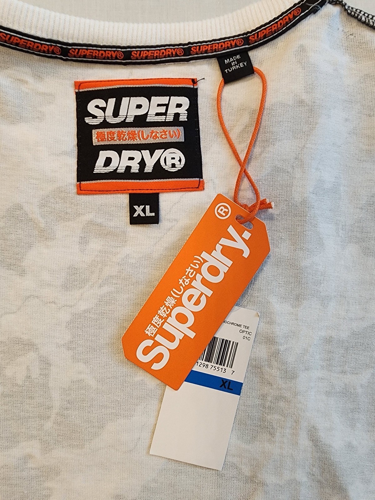 Superdry Mens International Monochrome T-Shirt Graphic Logo NWT gallery