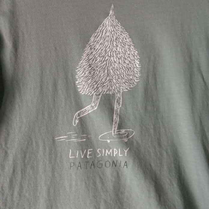 Patagonia Live Simply Shirt Mens 2XL Green Skateboarding Tree Graphic Outdoors gallery