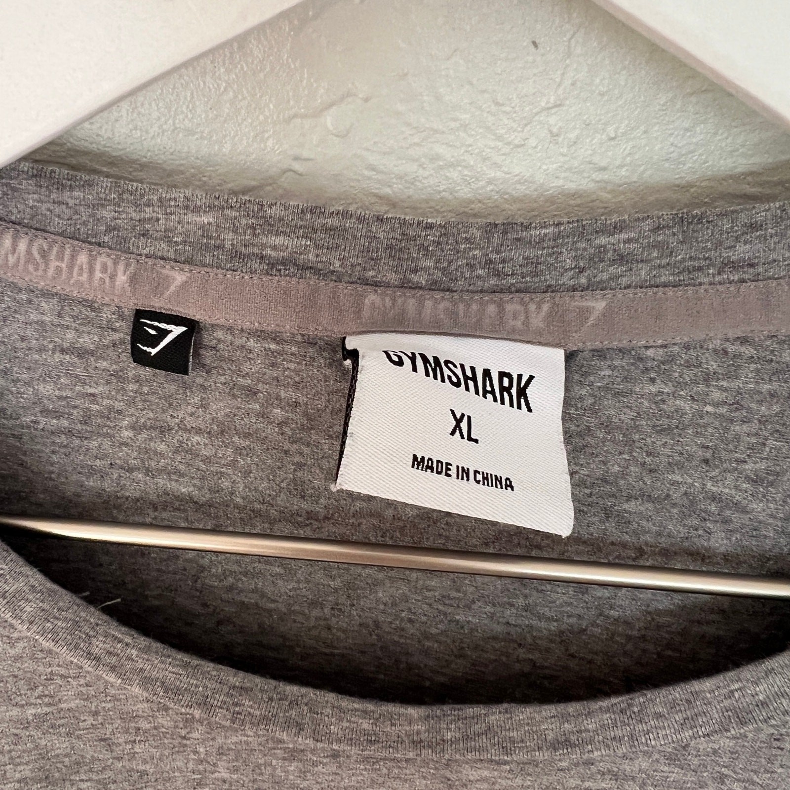 Gymshark Gray Graphic Training Tee XL Mens Cotton Elastane Workout Shirt gallery