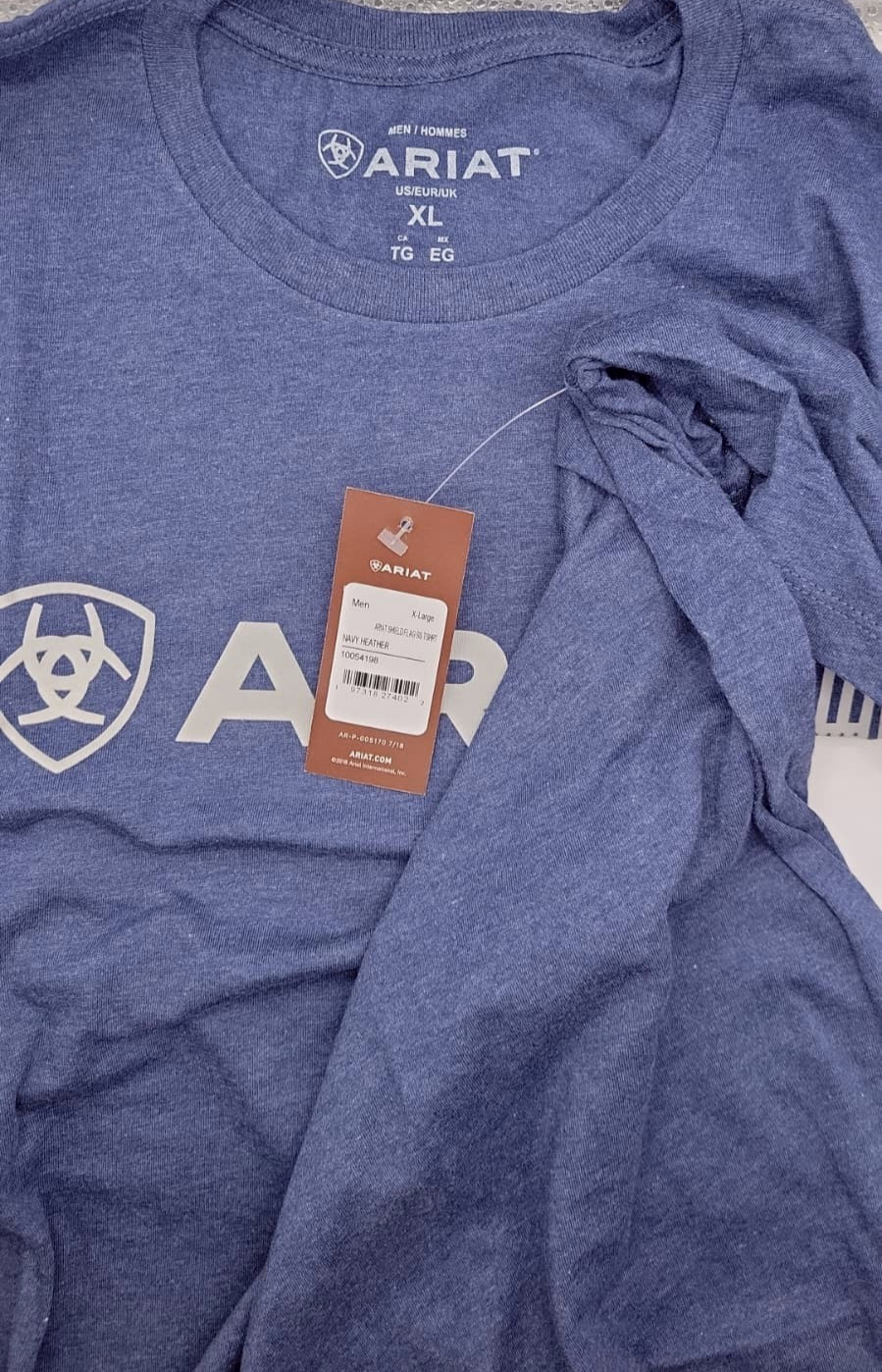 Ariat Men's Shield Flag T-Shirt-54198 - New with Tag - NAVY HEATHER - Size XL gallery