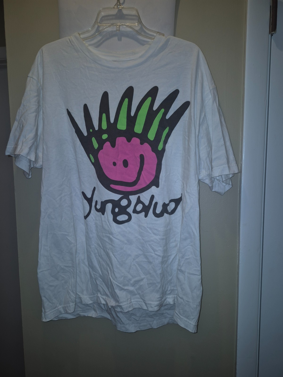 Yungblud Official Merchandise Be Fookin Happy Pink Face Tee Shirt Size XL