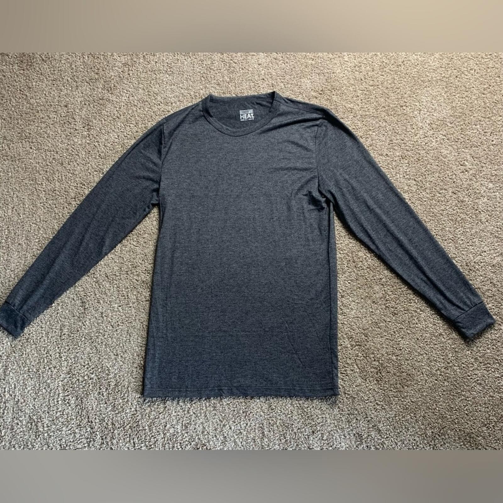 32 Degrees Heat Men’s Charcoal Gray Long Sleeve Base Layer Shirt gallery