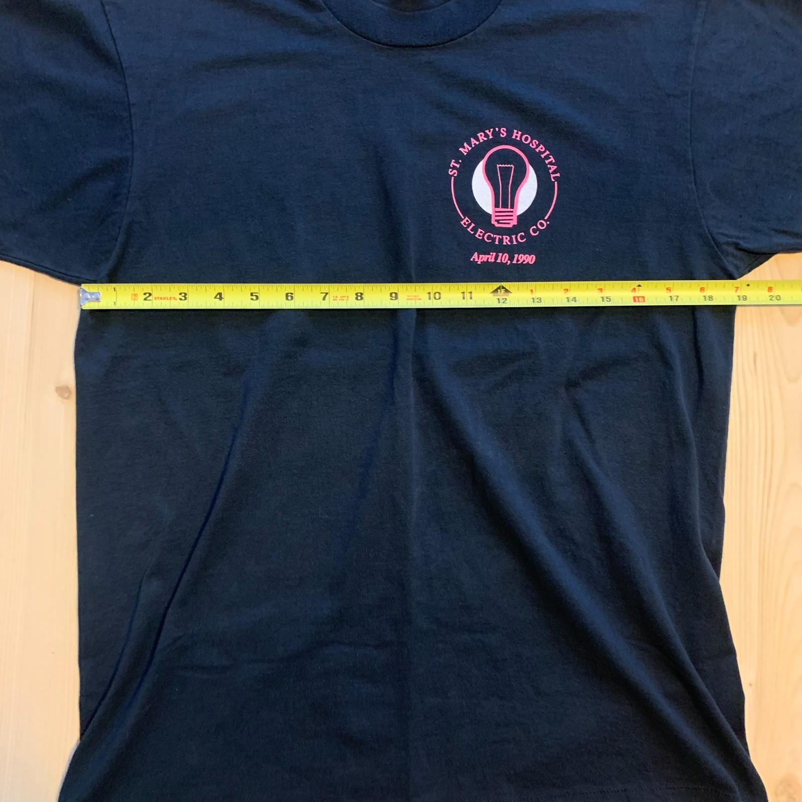 Vintage St. Mary's Hospital Milwaukee Electric Co. 1990 Single Stitch T-Shirt L gallery