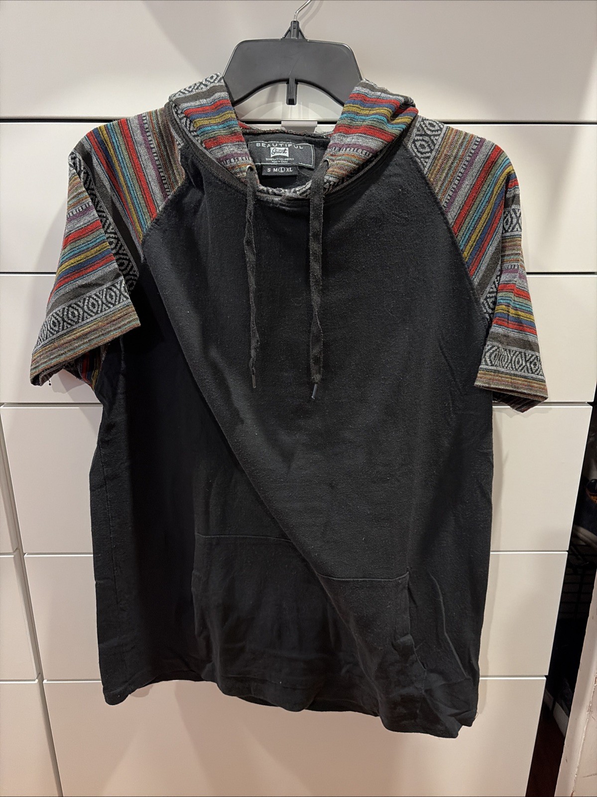 Beautiful Giant Hoodie Mens Small Gray Pullover Aztec Print Soft Lightweight