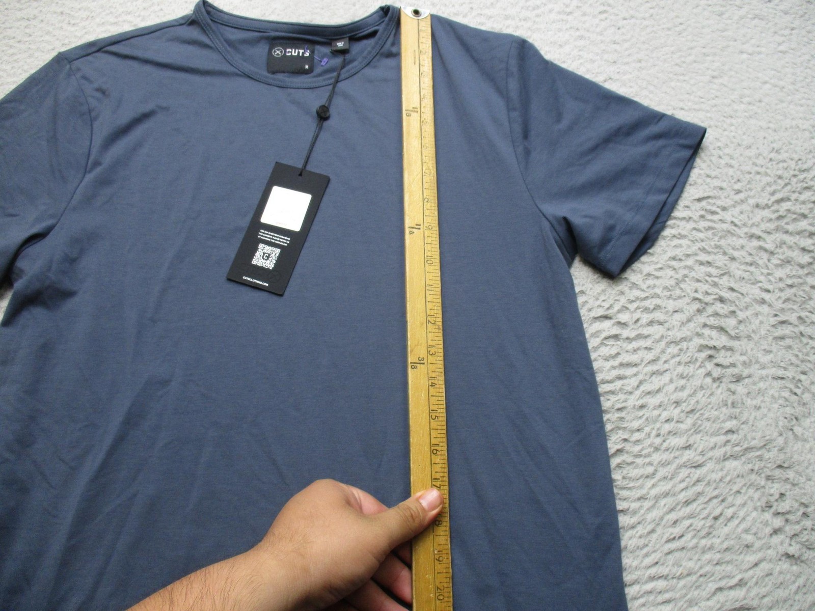 Cuts Shirt Mens M Blue Atlantic AO Curve-Hem PYCA Pro Stretch Short Sleeve Tee gallery