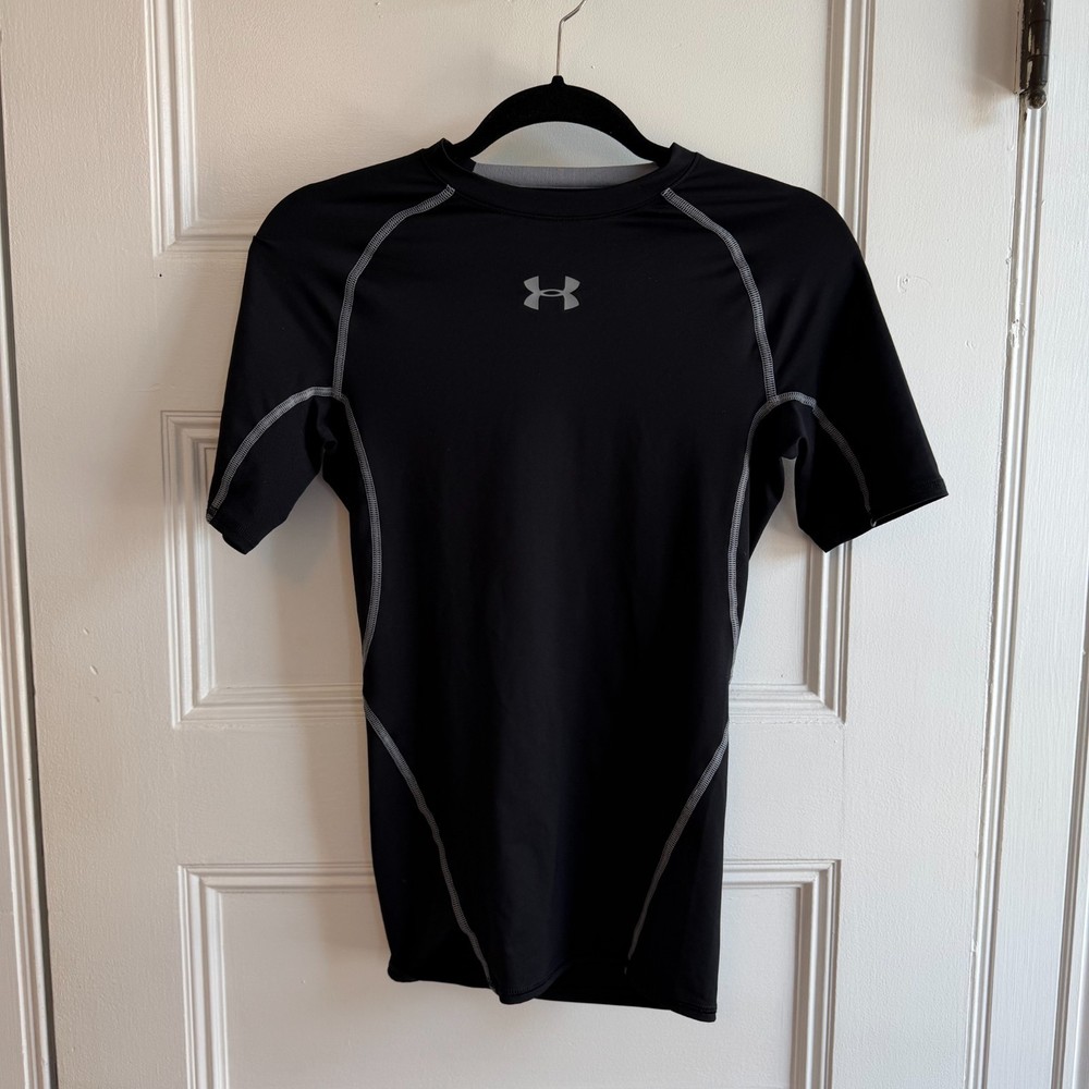 Under Armour HeatGear Compression Shirt Black Mens S Short Sleeve Athletic