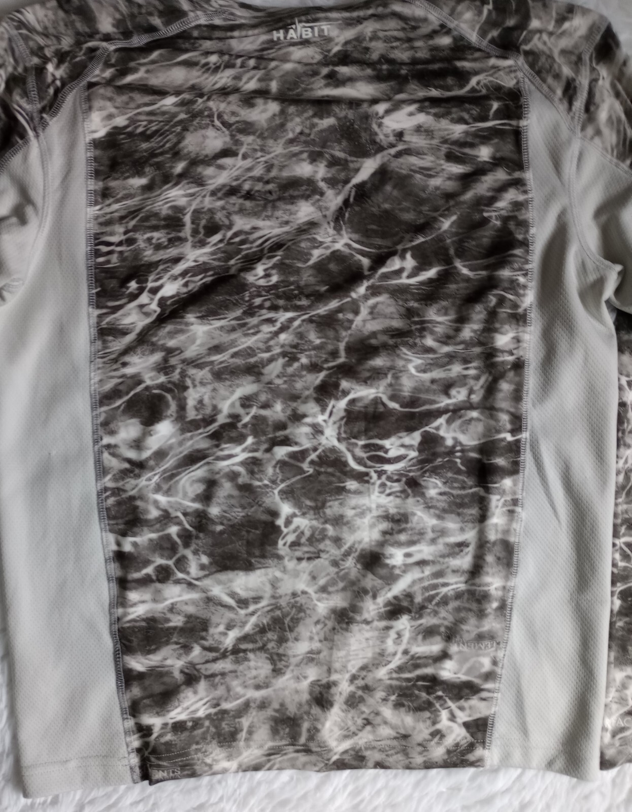 Habit Realtree Fishing Mens Medium L/S T Shirt White Camo 40+ Solar-Factor Light gallery