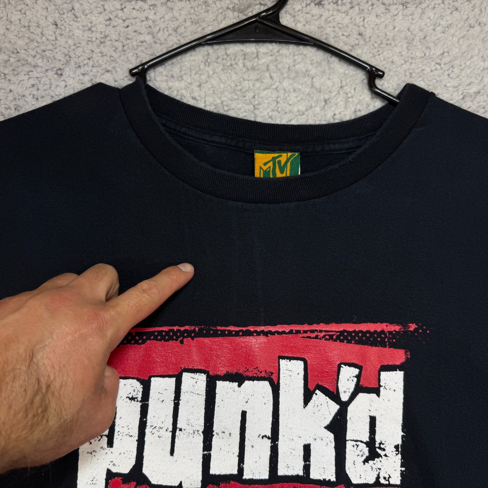VTG The MTV Store Punk'd Logo Black Cotton Graphic T-Shirt Men's XL gallery