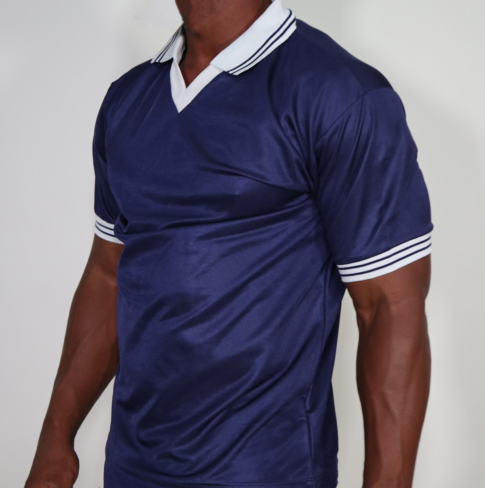 MEN'S DARK BLUE SHINY COLLARED SHIRT ADULT LARGE gallery