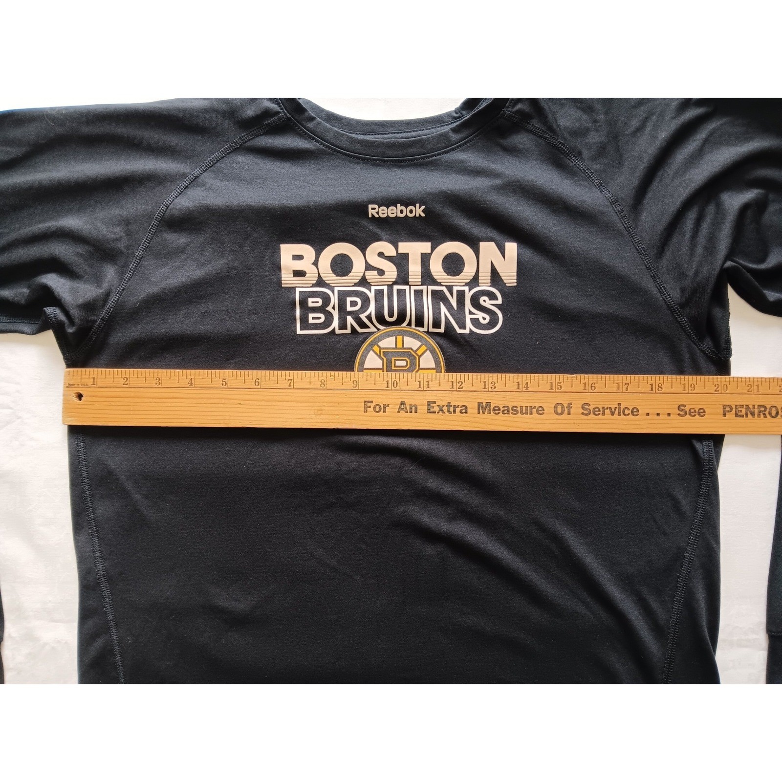 Reebok Boston Bruins NHL Mens XL Black Long Sleeve Performance Graphic T-Shirt gallery