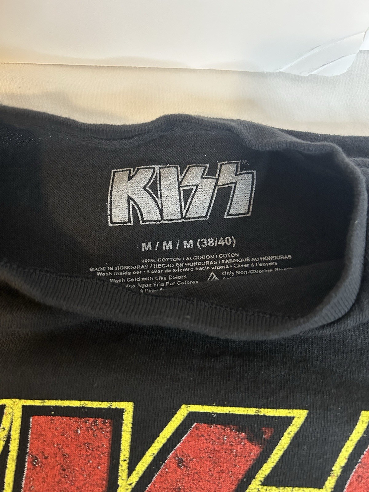 KISS World Tour 1977 Album 70's Classic T-Shirt Black Size Medium gallery