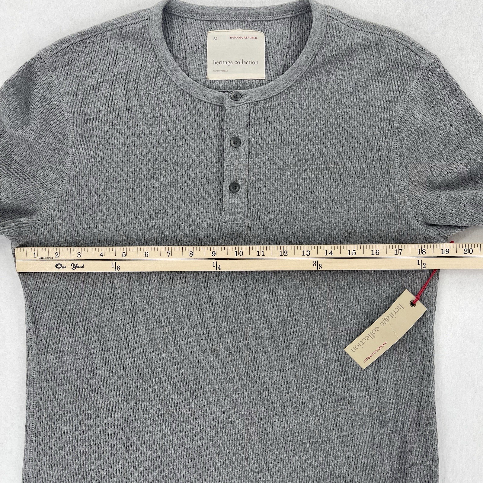 Banana Republic Henley Shirt Mens M Gray Heritage Collection Textured Knit gallery