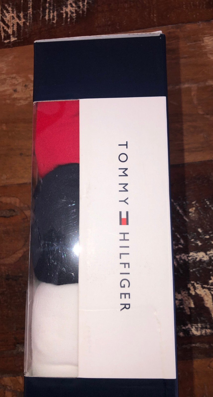 Tommy Hilfiger Men's 3 Pack T Shirts M Cotton Classics V-Neck Red White Blue gallery