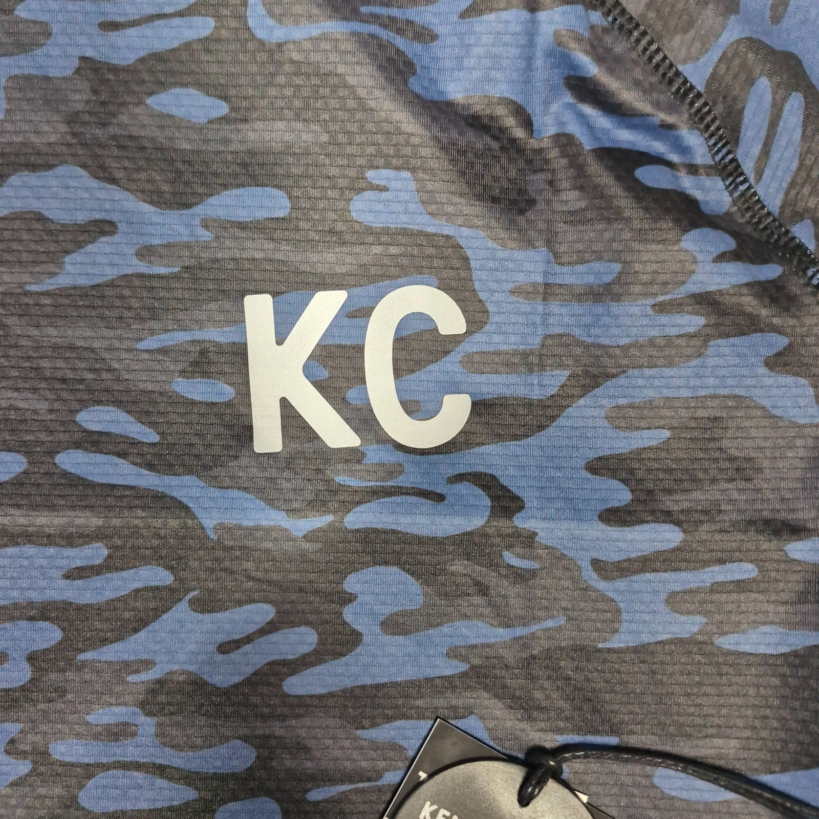 Kenneth Cole Men's Active Tech Shirt S/S Stretch Breathable Soft Navy Camo gallery