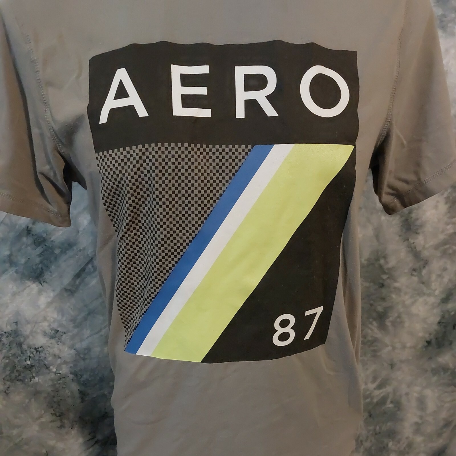 Aeropostale 87 T-shirt Size Medium stretch fit Big Aero logo gray gallery