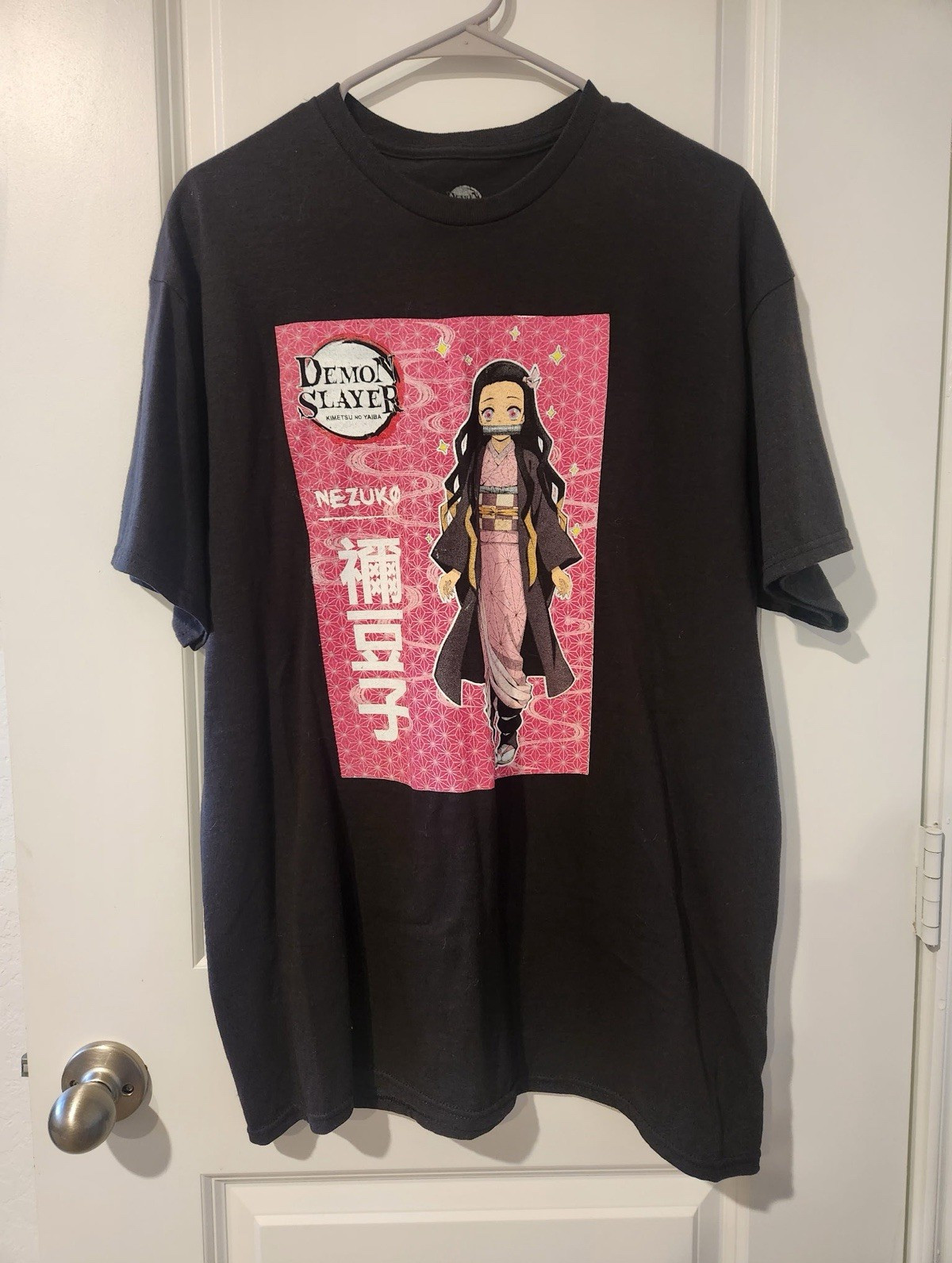 Spencer’s Demon Slayer Nezuko Kamado Black Graphic Crew Neck T-Shirt L