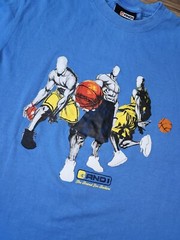 Men’s Medium / Kids XL- 14-16 Vintage And1 Baller T Shirt Tee Basketball