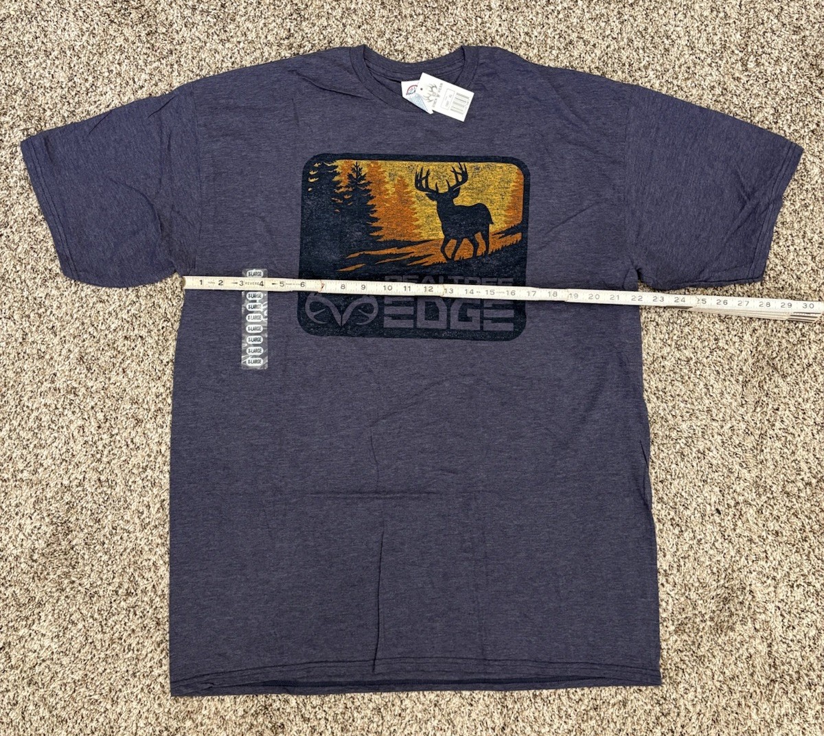 New REALTREE Buck Deer Head T-Shirt Tee Buck Wear Men's Size XL gallery