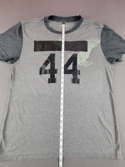 American Eagle Outfitters Men’s Medium Gray Classic Fit T-shirt Short-sleeve