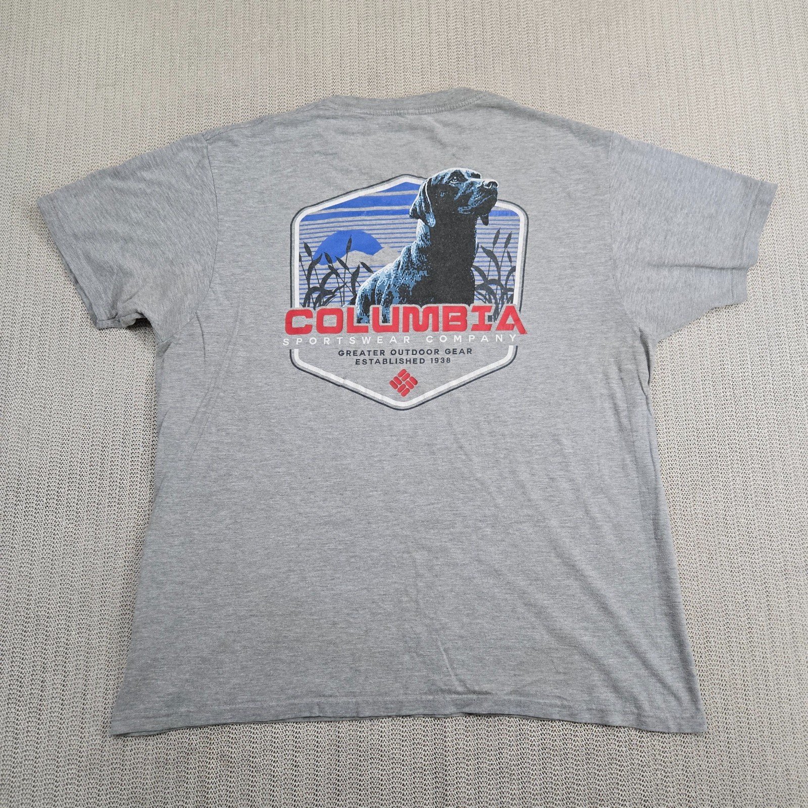 Columbia Shirt Mens Large Gray Dog Graphic Short Sleeve Outdoor Hunting Fishing