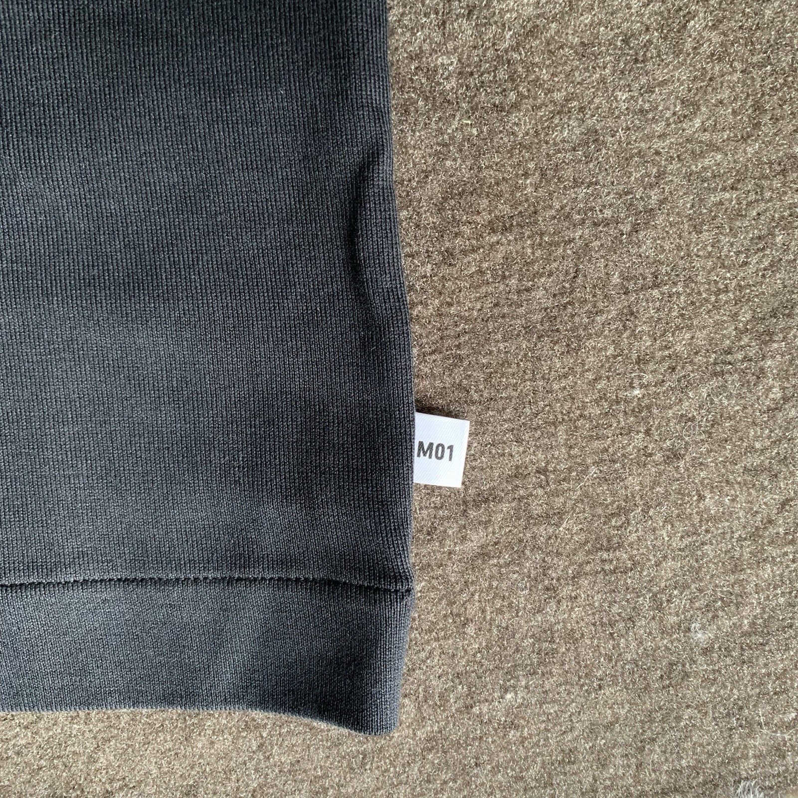 Mode of One Men's Size Small Mixed Relaxed-Fit French Terry Zip Pocket T-Shirt gallery