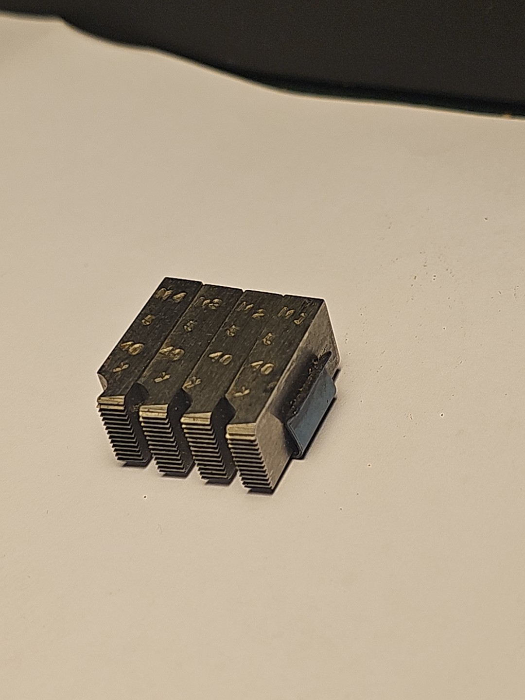 Chaser #5 x 40 Thread Size. D 5/16″ Holder Size. 