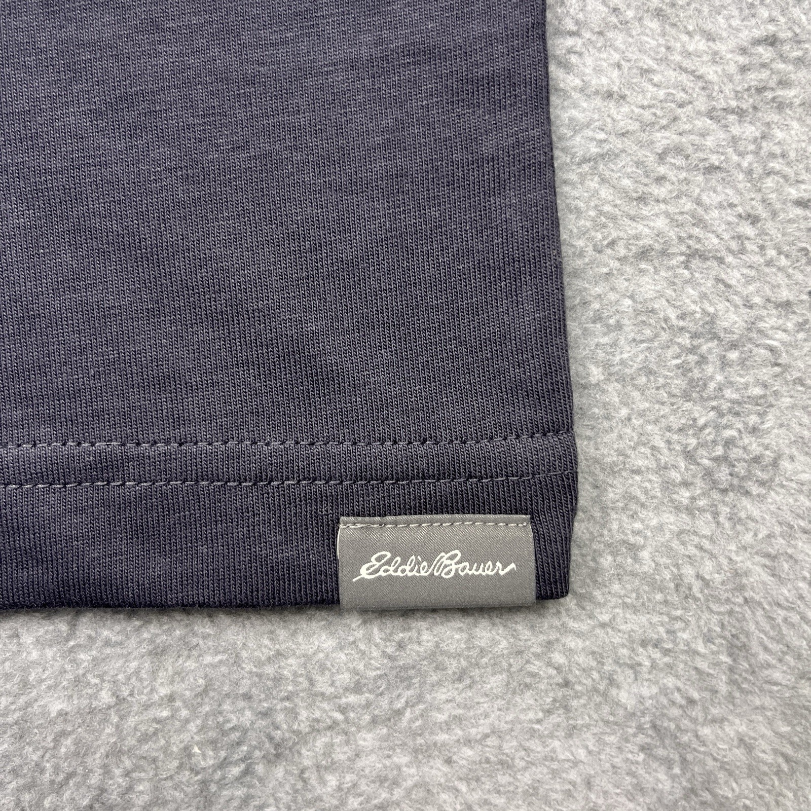 NWT Eddie Bauer Men's Medium T-Shirt Pocket Midnight Navy Crewneck Short Sleeve gallery