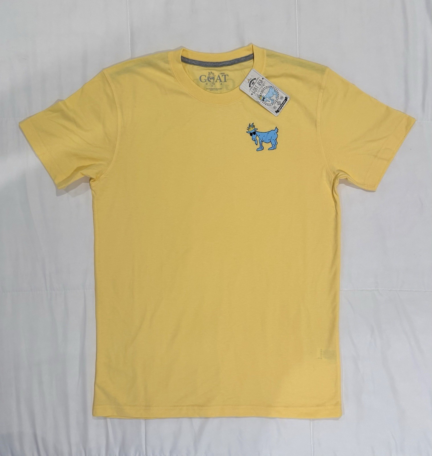 Men’s GOAT USA T-shirt Size Lg Yellow Short Sleeve