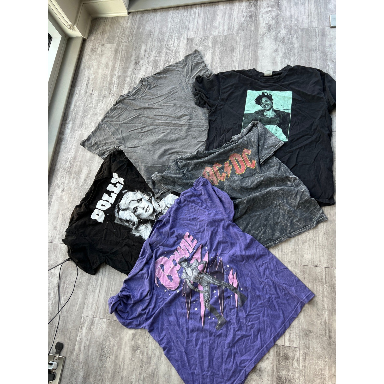 Bulk Lot 25 Graphic Band Tees Nirvana Led Zeppelin Rolling Stones Rap Rock gallery