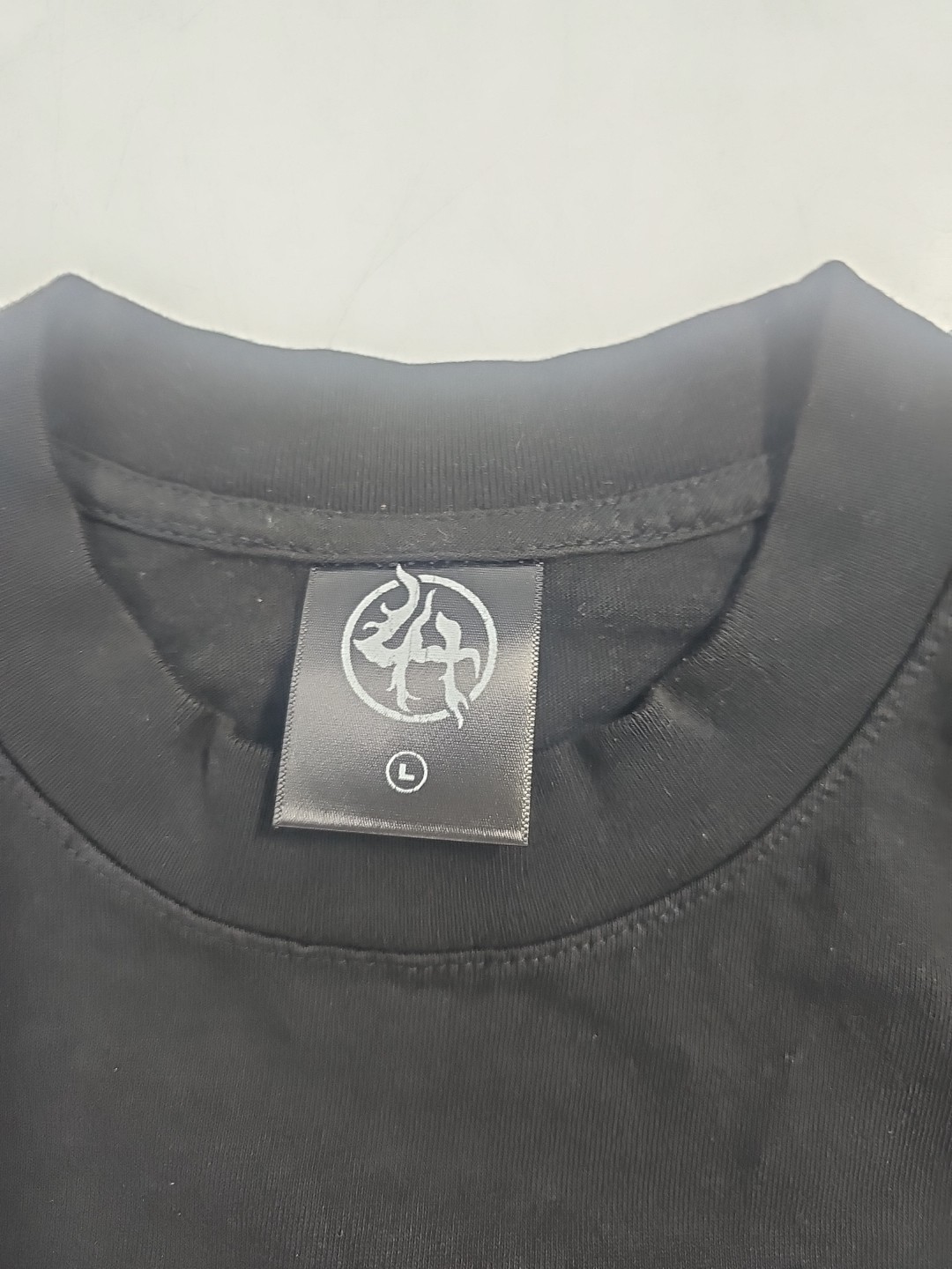 LOST HILLS LOGO FRONT AND MIRROR STYLE LGO BACK BLACK MEN'S LG (OS) FIRE 🔥 🔥 gallery