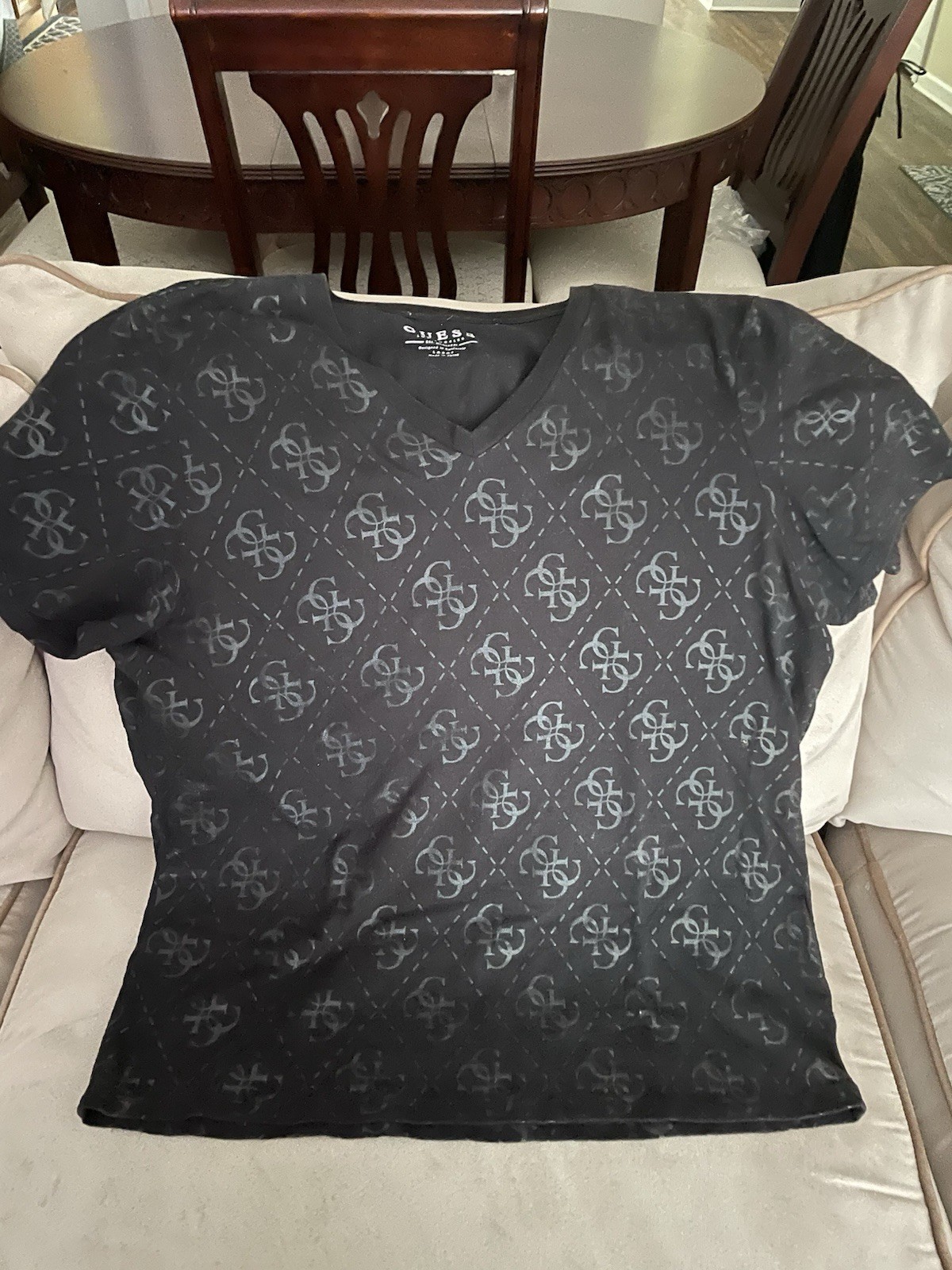 GUESS Men Graphic Tshirt Size L