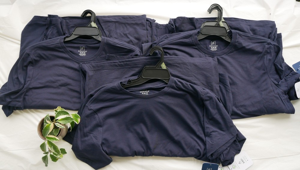 NWT George Men’s XL Navy TShirt