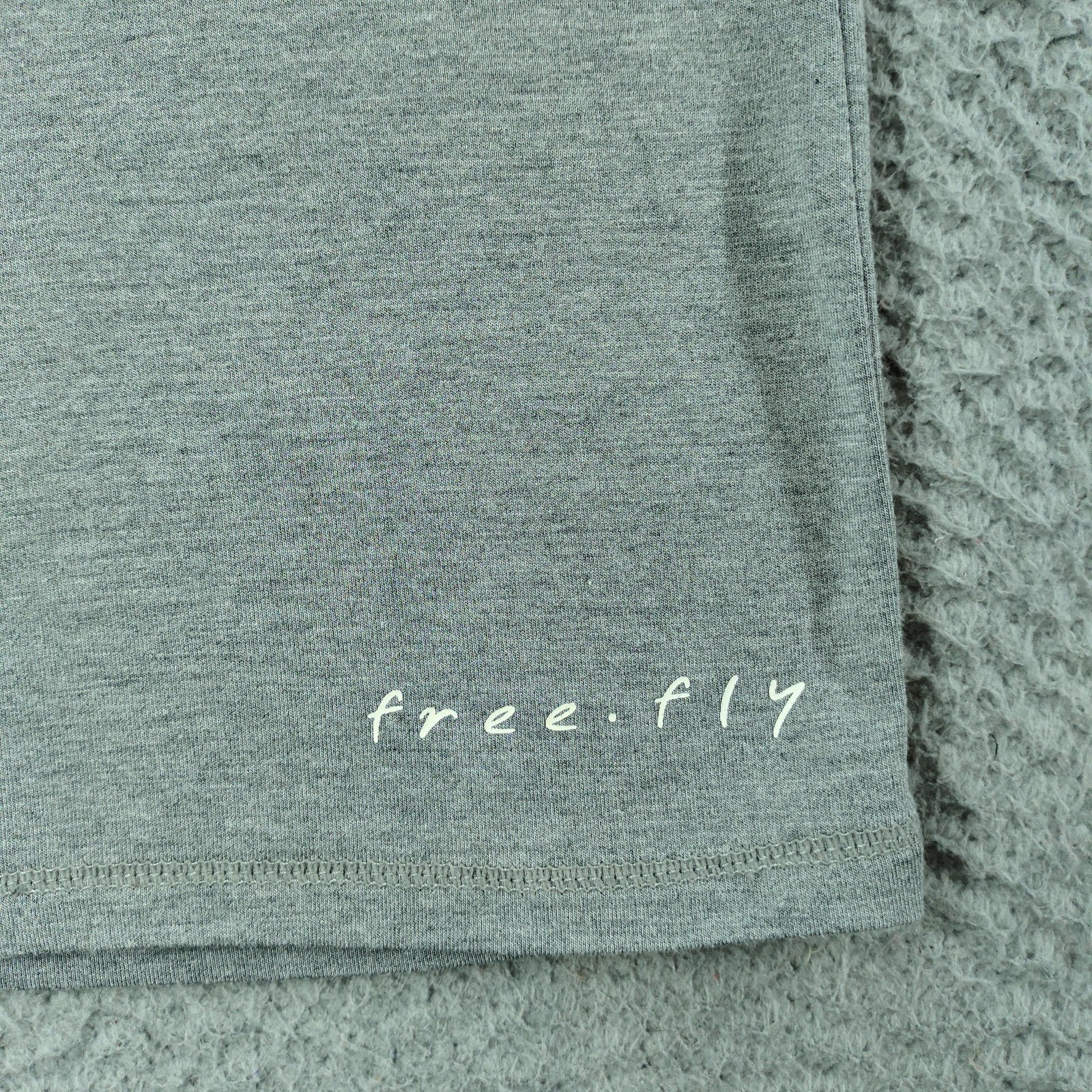 Tennessee Vols Free Fly Shirt Mens Medium Gray Short Sleeve Bamboo Performance gallery
