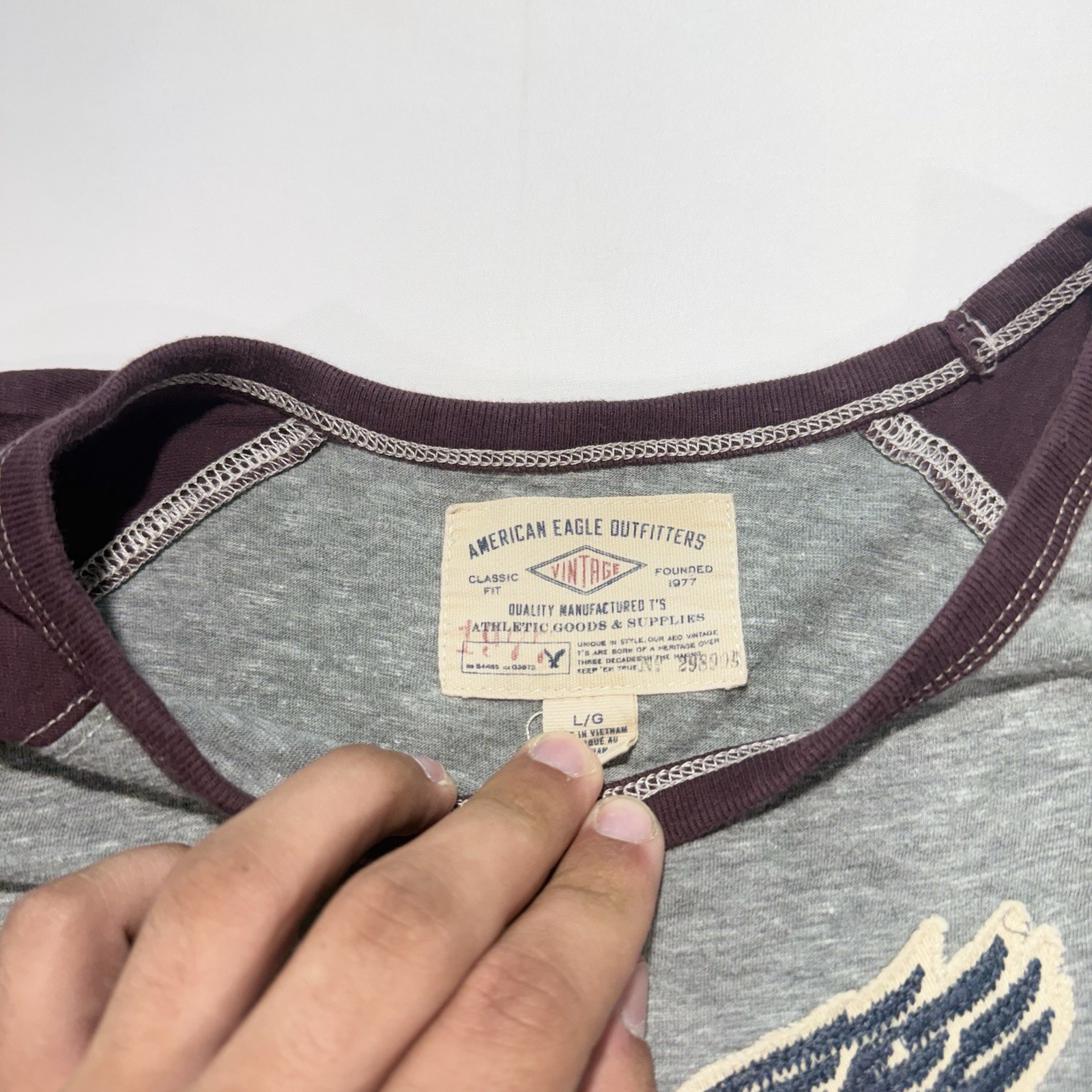 American Eagle Men's Super Soft Raglan Logo Graphic Tee Grey Size Large gallery