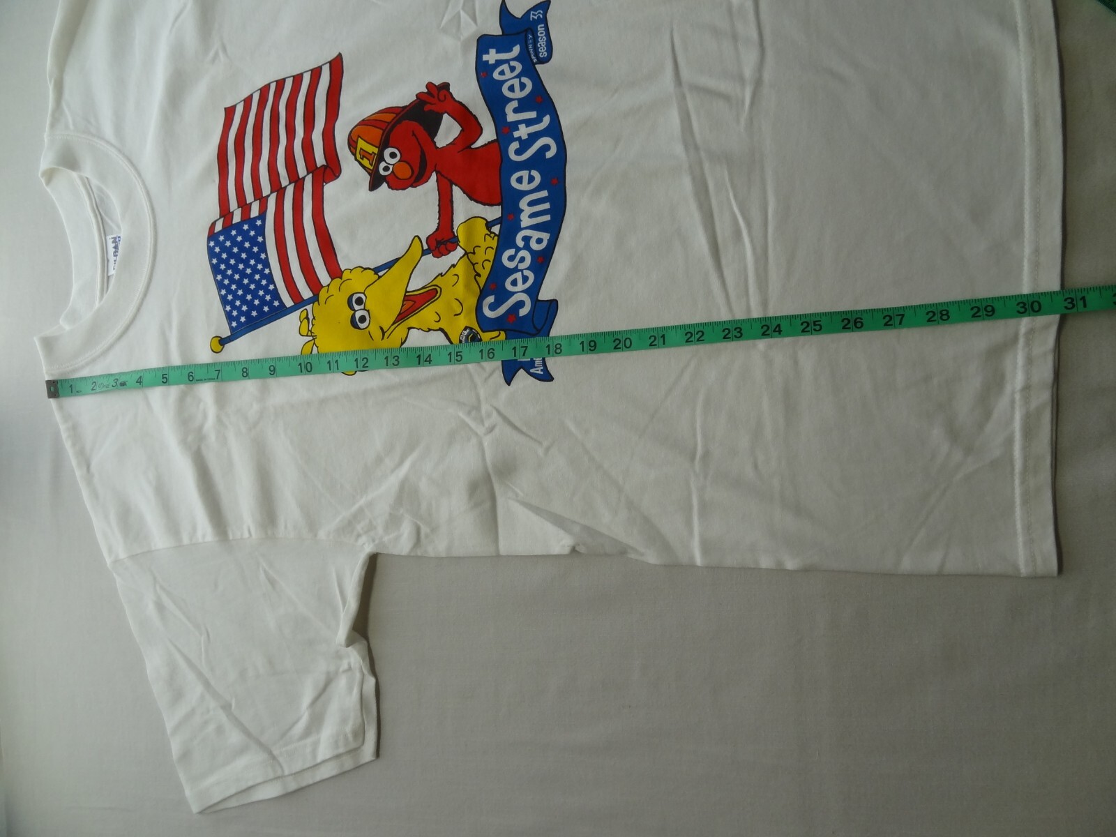 Sesame Street 2002 Gildan L Tee T-Shirt Season 33 9/11 NY New York Elmo Big Bird gallery