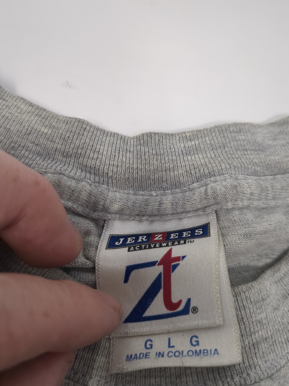 Vanguard University Alumni Vintage JERZEES Gray T-Shirt Size Large gallery
