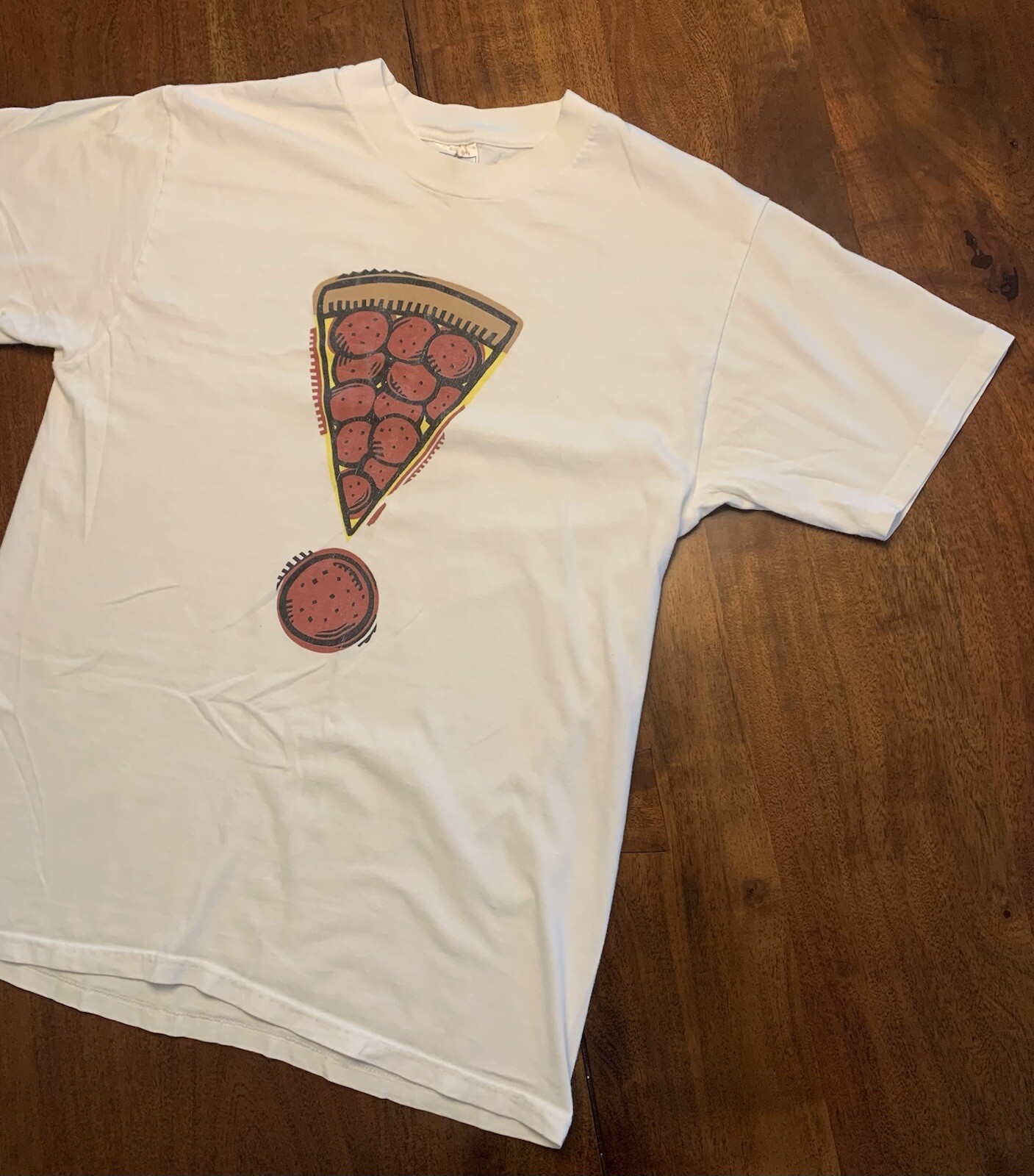 Vintage Pizza Hut A Totally New Pepperoni T Shirt Size M Hanes Beefy T 90s Y2K