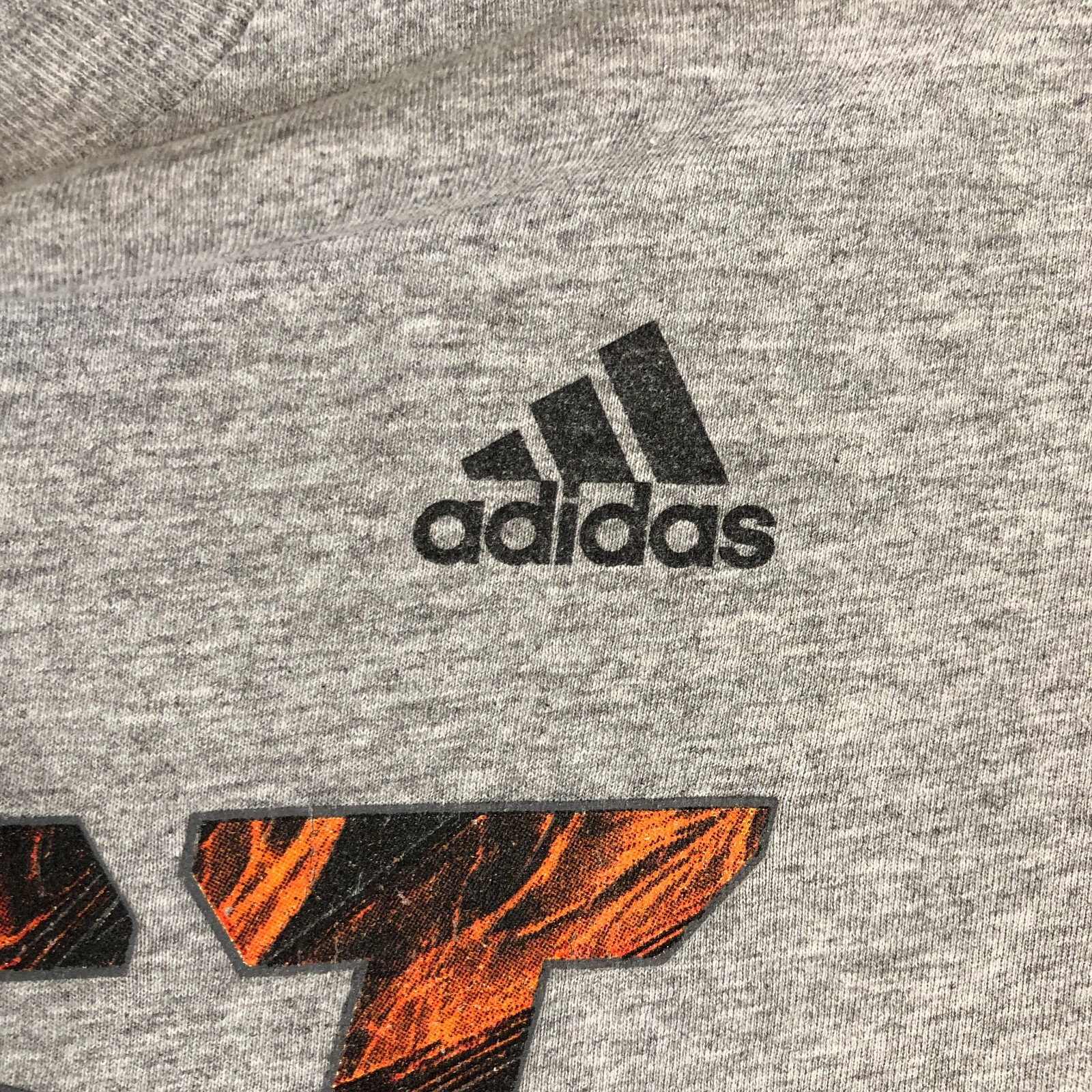 Adidas Shirt Mens Large Gray Athletic Minimal To-Go Tee Logo Graphic Spell Out gallery