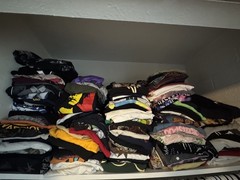Random 20 for $180 Vintage/Modern Graphic TShirt Bundle! Message your size!