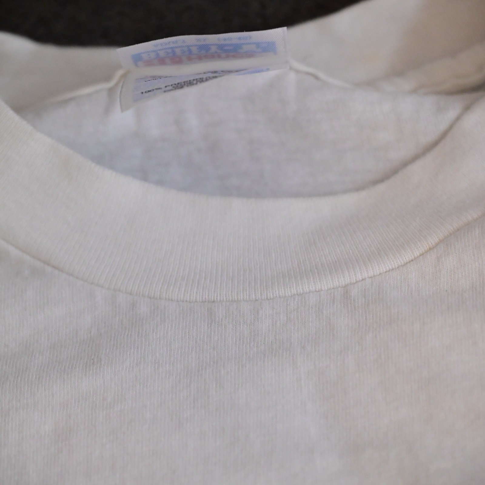 Vintage UN Single Stitch “Unity Through Diversity” T Shirt Beefy Hanes XL gallery