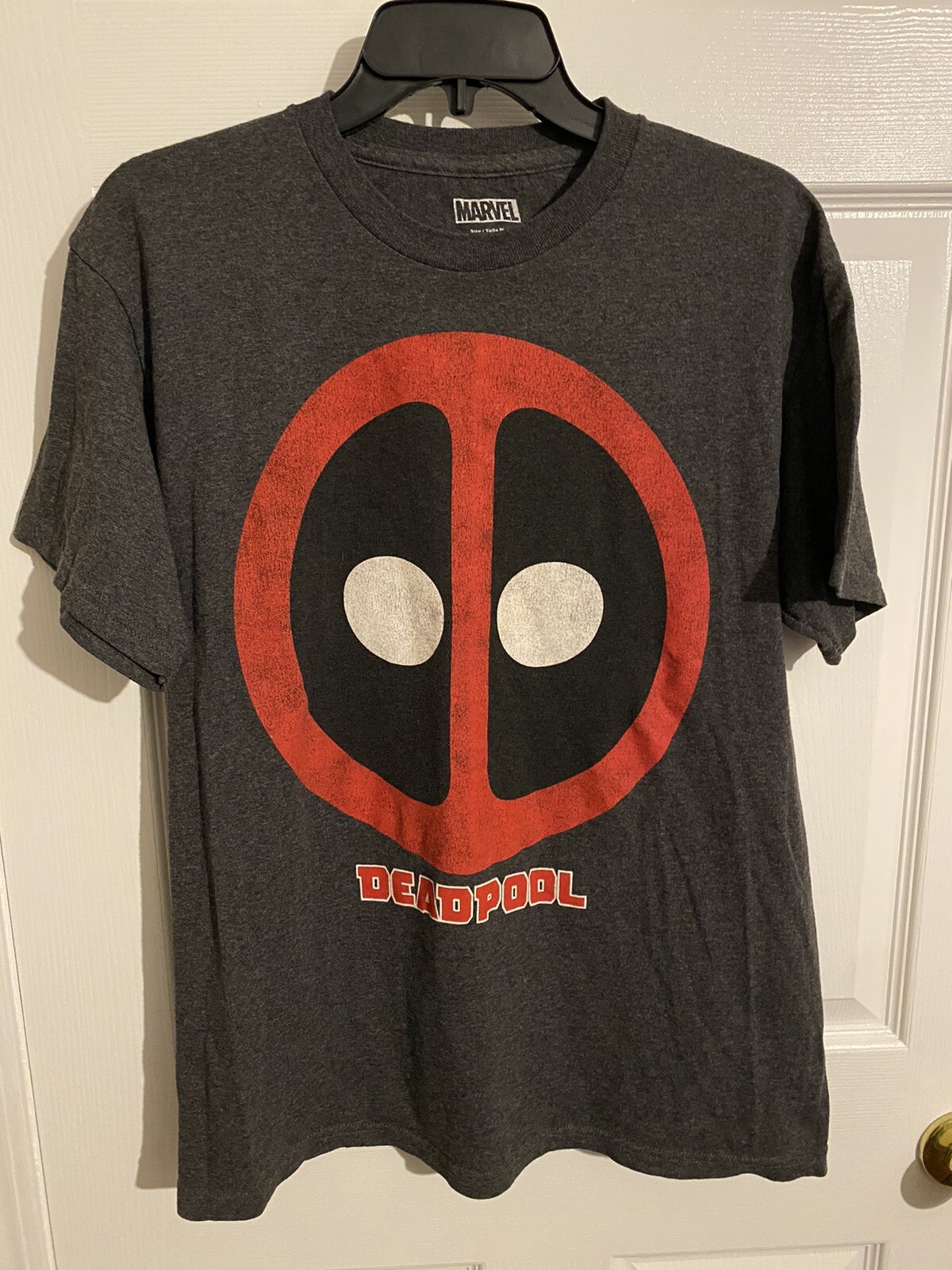 Marvel Deadpool T-Shirt Adult Medium Size Deadpool Logo Tee New Without Tags gallery