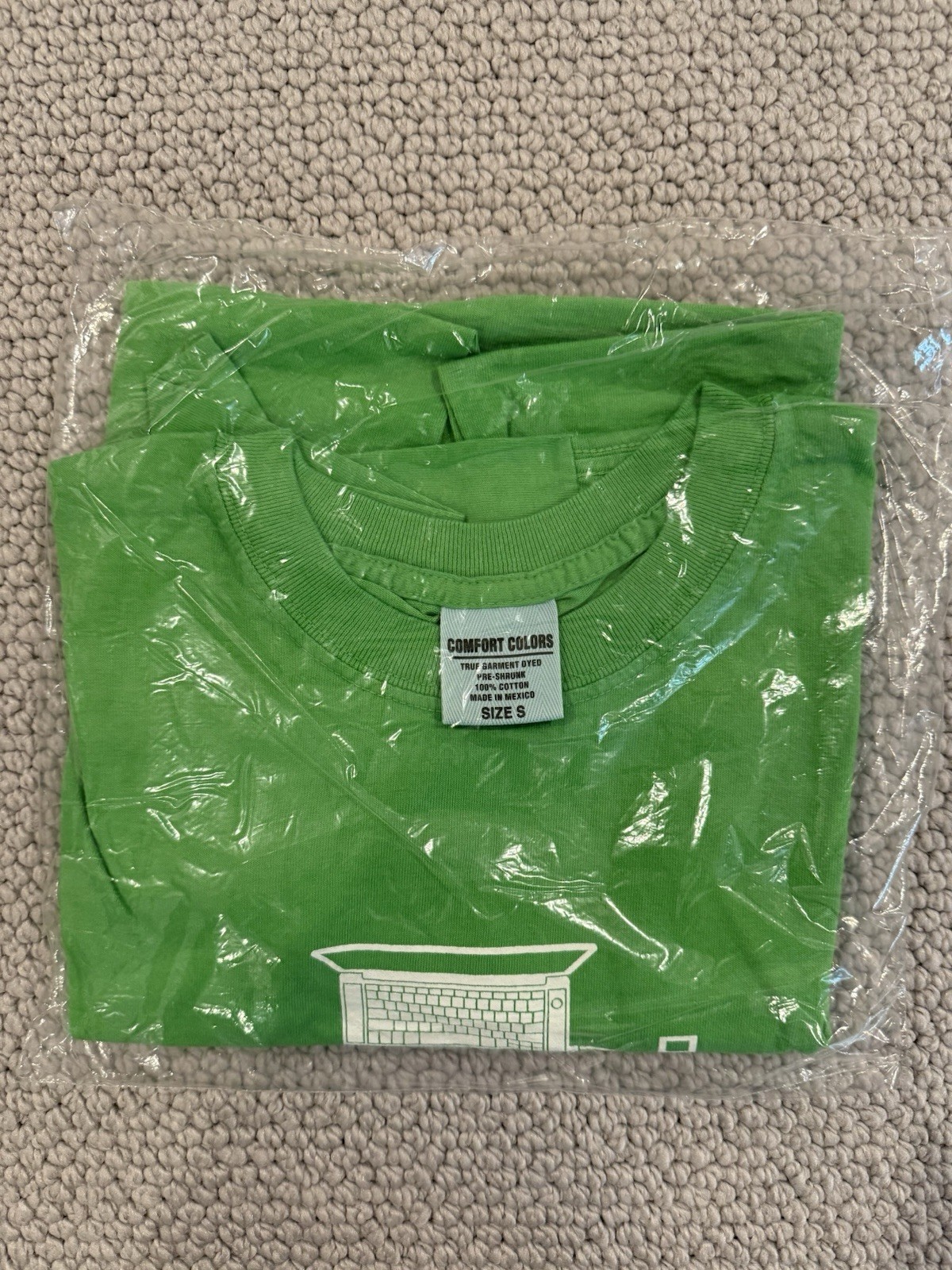 Apple Store “Student Union” Green 2006 Employee T-Shirt (Size S) NEW! SEALED! gallery