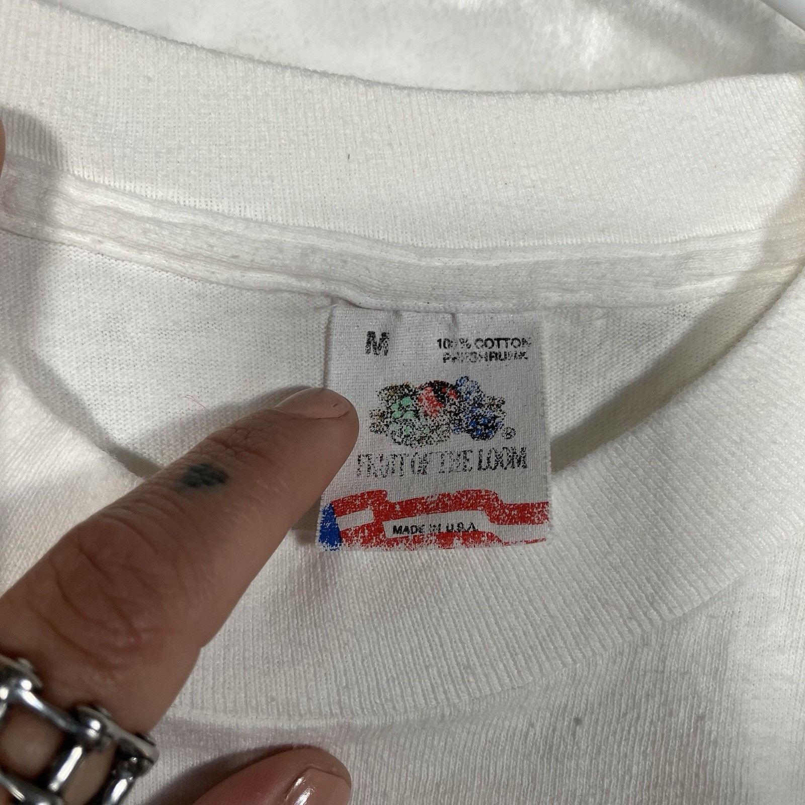 Classic I Love Lucy Vitameatavegamin White Single Stitch Shirt Size M gallery