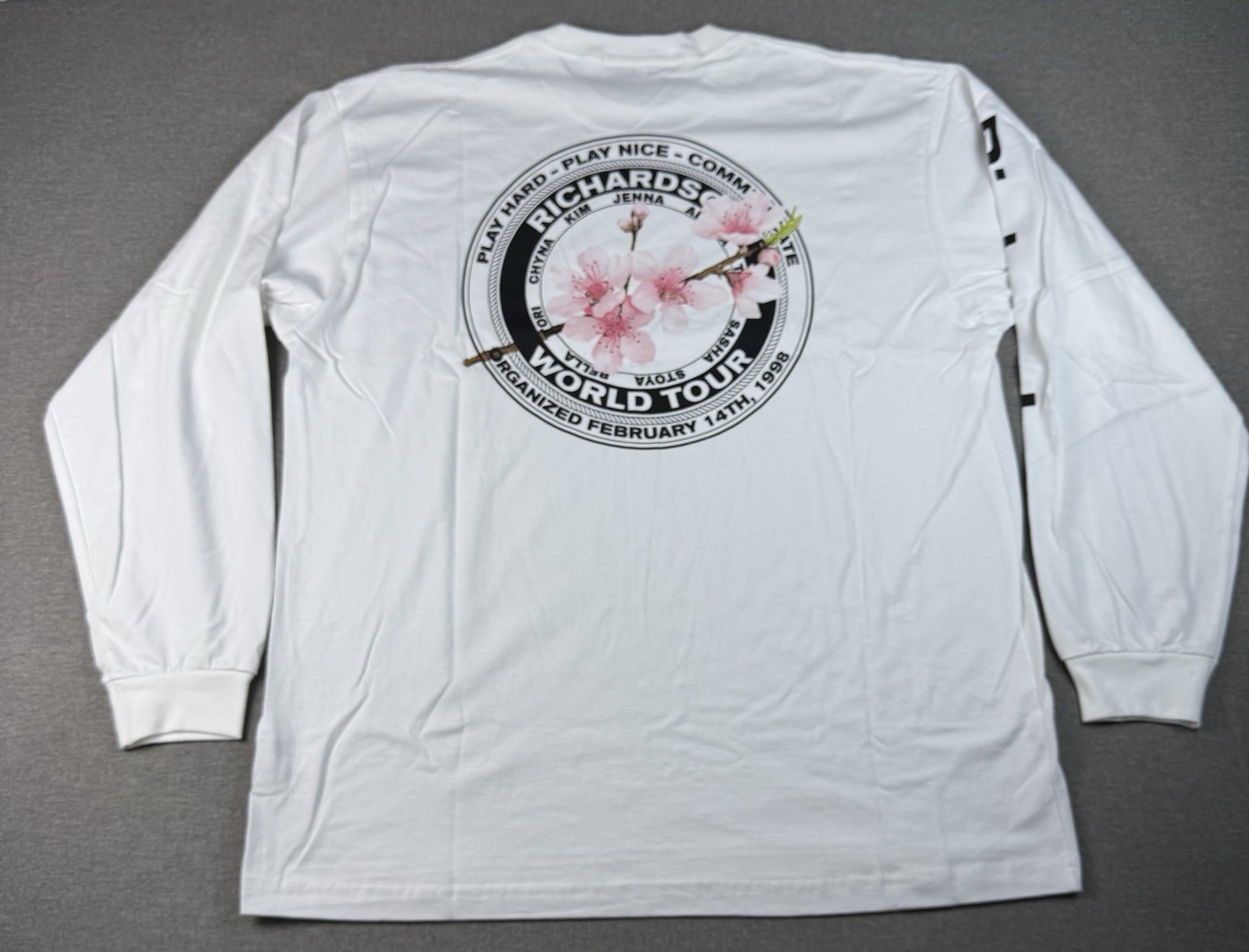 Richardson World Tour Long Sleeve Tee White Cherry Blossom Graphic Size L gallery