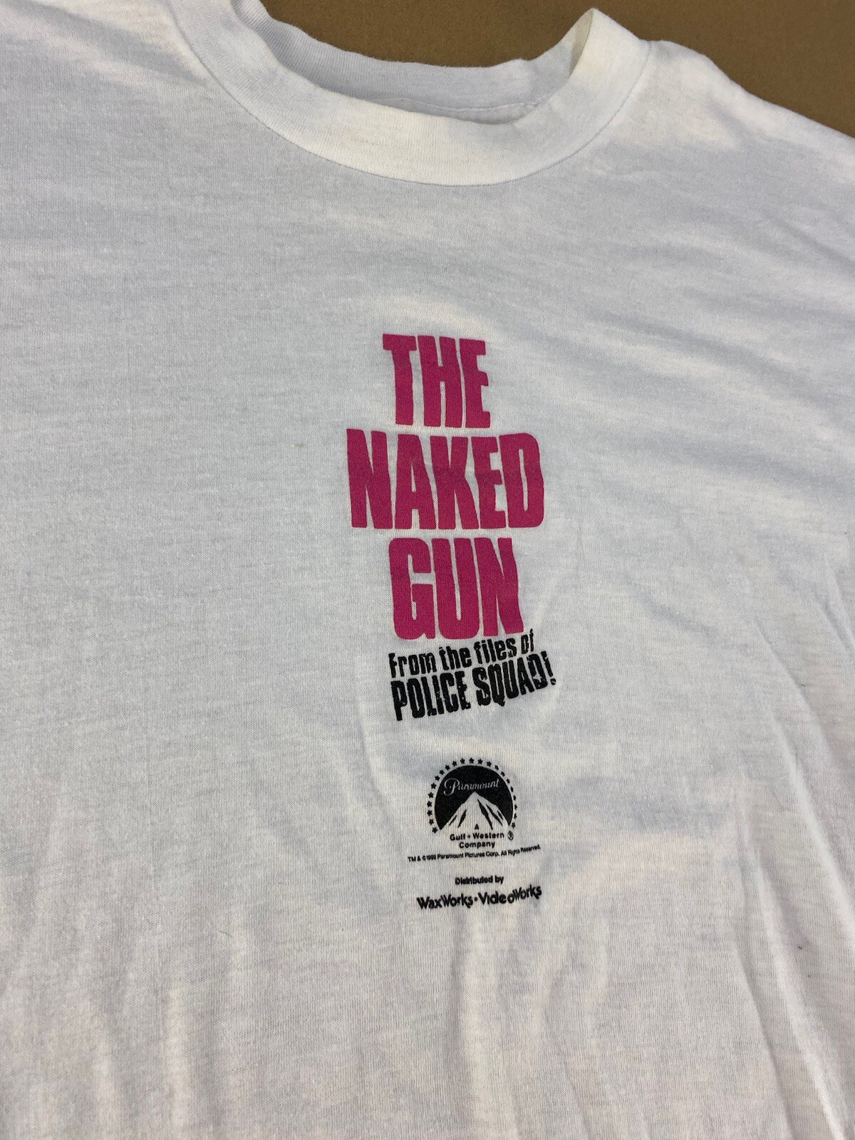 Vintage 80s 90s The Naked Gun Enrico Pallazzo Leslie Nielson Paramount t shirt gallery