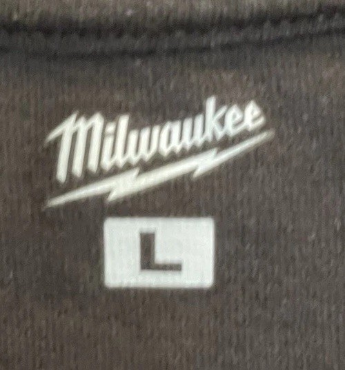 Milwaukee Heavy Duty Long Sleeve T-Shirt L Construction Work Classic Pocket Tee gallery