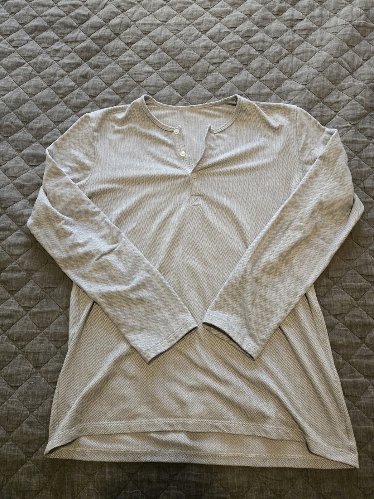 Mizzen + Main Shirt Mens Large Gray Long Sleeve Henley Herringbone Knit Tee gallery
